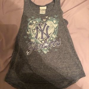 Yankees tank top